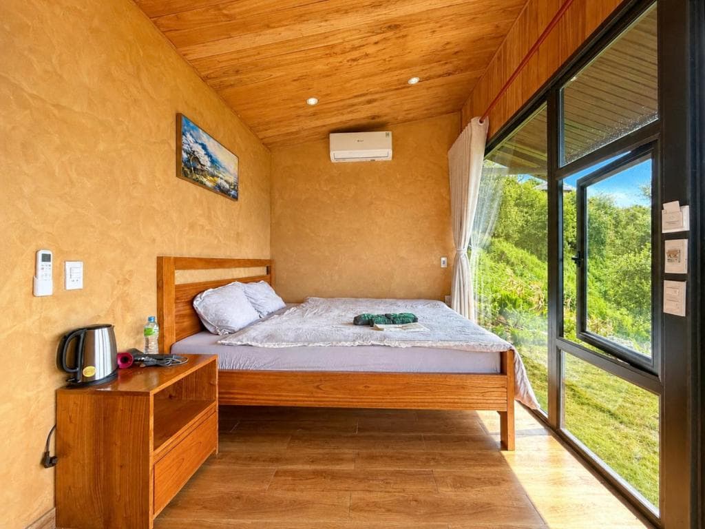 Samu Retreat 12